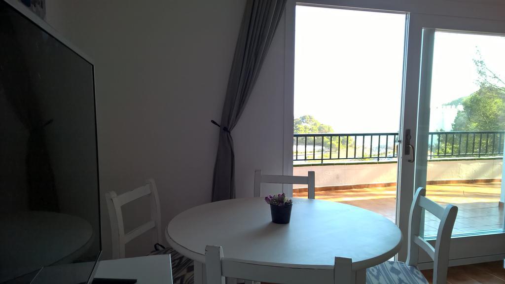 Apartamentos Encanto Del Mar Cala Galdana  Esterno foto